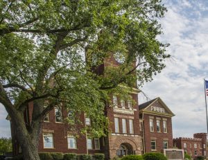 Dickinson County - Dickinson County Courthouse and Jail