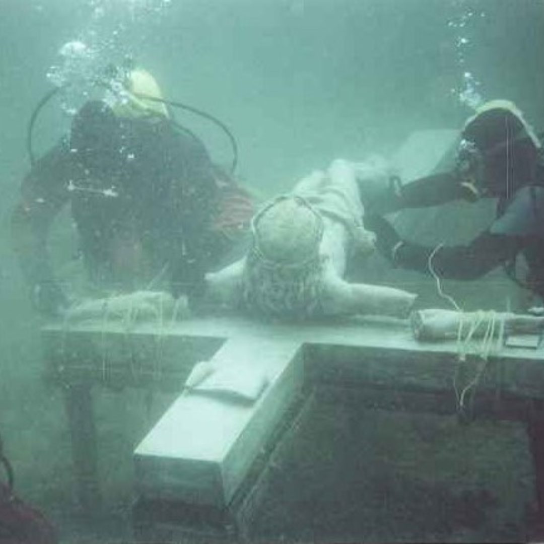 On August 12, 1962, Petoskey's unique underwater marble crucifix was placed in Little Traverse Bay, honoring lives lost in the Great Lakes.